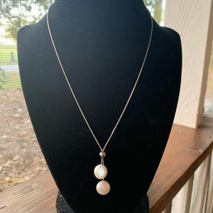 Sterling Silver and Freshwater Pearl Bolo-style Necklace and Earrings
